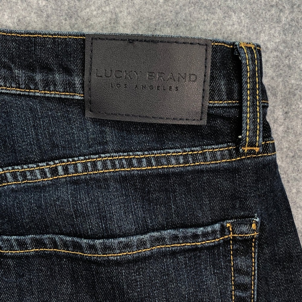 Lucky Brand Men's Straight-Leg Dark Wash Jeans - Picture 7 of 16